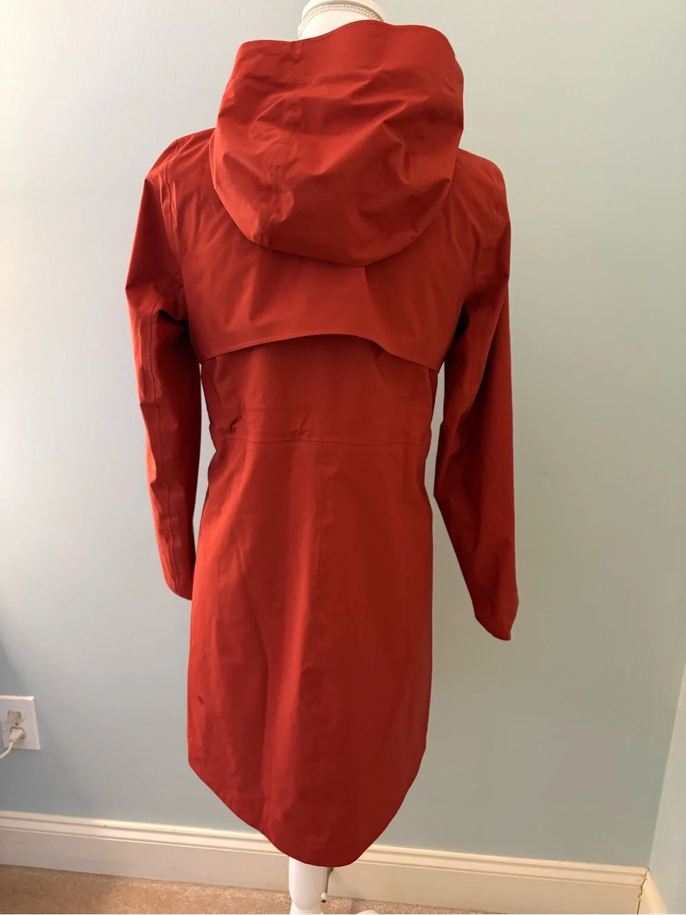 Lululemon Rebel Rain Jacket-Cayenne
